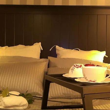 Lo Chalet Della Valle Bed & Breakfast *
