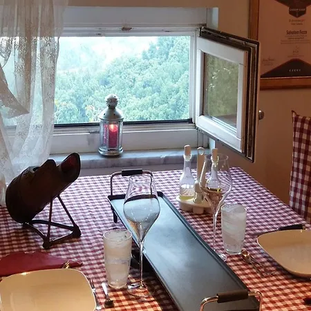 Lo Chalet Della Valle Bed & Breakfast